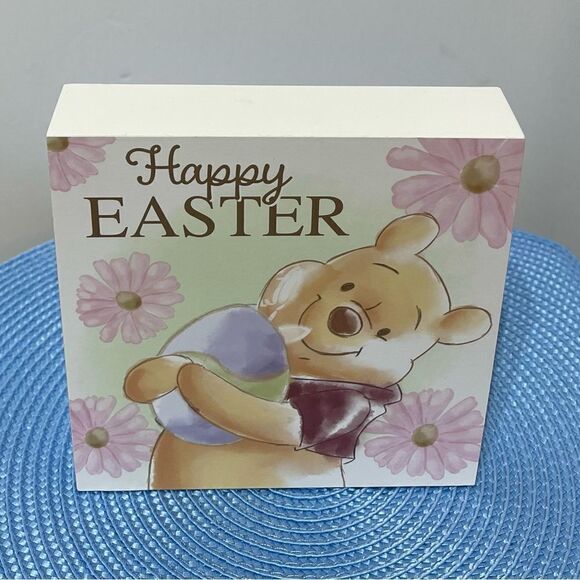Winnie The Pooh Easter Wooden Sign with Flowers NWT - Picture 4 of 5
